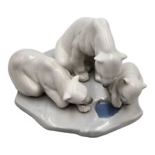Lladro Figurine Bearly Love Polar Bear Family On Ice Winter  # 1443  picture
