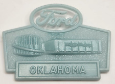 Worlds Fair Ford Motor Company Glow In The Dark Plastic Clip Badge Oklahoma Last picture