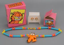Lot Vintage Garfield Necklace & Earrings with Boxes Avon Plastic Beaded Colorful picture