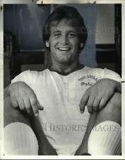 1980 Press Photo Bob Golic New England Patriots - cvb39546 picture