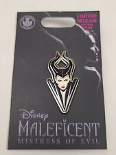 Disney Maleficent Mistress of Evil Limited Release Trading Pin Pinback 2019 picture