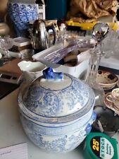 Vtg Oriental Asian Chinese Blue & White Foo Dog Lotus Ceramic Rice Ginger Jar picture