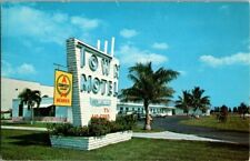 1960'S. TOWN MOTEL. FLORIDA CITY, FL. POSTCARD. SZ13 picture