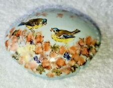 HAND PAINTED Ceramic TRINKET BOX w Birds artist signed Saddlebrook Lan Ying picture
