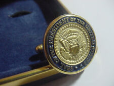 Pair of  Presidential  seal cufflinks diecast - No signature picture