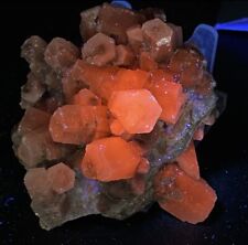 168g White Columnar Fluorescent Calcite Crystal Mineral Specimen picture