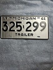 1961 Michigan Trailer License Plate 325-299 picture