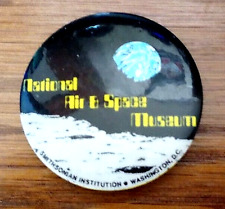 VTG Smithsonian Institution National Air & Space Museum Washington DC Pin Button picture