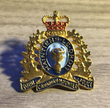 Vintage Royal Canadian Mounted Police Canada Insignia Lapel Uniform Pin picture