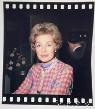 UK1-2216 MISS LILLI PALMER Actress RARE 1976 2x2 Color Transparency picture