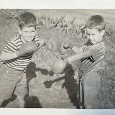 VINTAGE PHOTO Original Brothers in boxing gloves Amsterdam New York 1930 Named picture