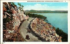 Peekskill NY, Bear Mountain Bridge Road, Hudson, Vintage New York c1935 Postcard picture