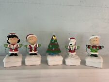 Hallmark 2015 Peanuts Gang Christmas Light Show Collector's Set picture