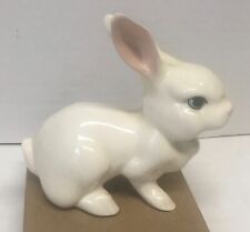 Gorgeous Vintage Hagen Renaker DW BUNNY RABBIT MAMA  - Glossy White & Blue Eyes picture