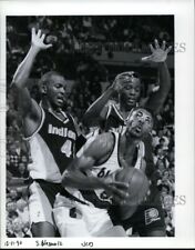 1990 Press Photo Portland Trail Blazers basketball Buck Williams - ords07455 picture