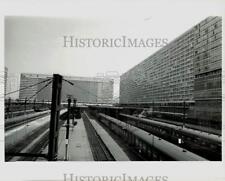 1969 Press Photo Buildings Surrounding Grand Central Station Railroad Tracks picture