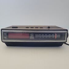 VINTAGE 1980s GE Digital 7-4625A  Alarm Clock Radio Woodgrain  picture