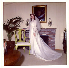 Vintage Wedding Day Bride in Bridal Gown 1970's - Original-Snapshot picture