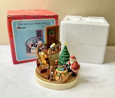 1989 Christmas Around The World Twas The Night Before Christmas Music Box TESTED picture