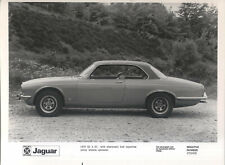 Jaguar XJ 5.3C 1975 original black & white Press Photograph No. 255068 picture