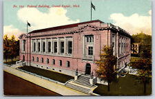 Vintage Postcard MI Grand Rapids Federal Building Street View ~7782 picture
