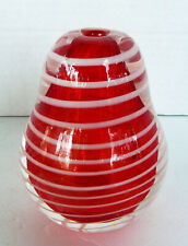 VINTAGE UNIQUE BLOWN ART GLASS BUD VASE RED WITH WHITE SWIRLS 5 INCHES TALL picture