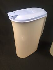 Tupperware large 2 L Beverage Pitcher Sheer blue pour lid slim oval 2009 picture