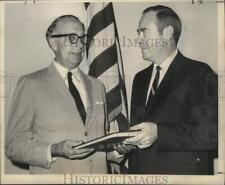 1969 Press Photo Harry Maxfield Presents Final Report as Scout Executive picture
