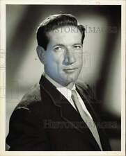 1956 Press Photo Actor Richard Boone - kfx62834 picture