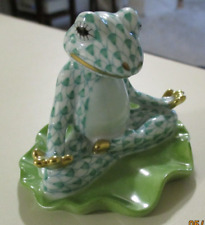 Herend Frog Figurine Yoga Green Fishnet picture