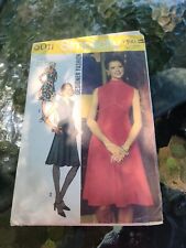 Vintage 1970's Designer Fashion Dress Sewing Pattern Simplicity 5011 Size 12   picture