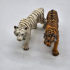 Lot of 2 SCHLEICH 2007 #14382 WHITE SIBERIAN TIGER & Non White Tiger picture