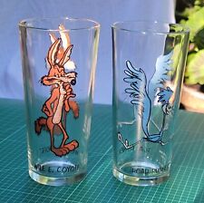 Vintage 1973 Looney Tunes Wile E Coyote & Road Runner Pepsi Collectible Glasses picture