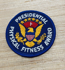 Vintage 1970s Blue Presidential Physical Fitness Patch #1 Preowned Needs TLC picture