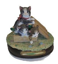 VICTORIAN CATS OF THE ROYAL CASTLE. Music Figurine 1996. picture