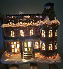 Enesco It's A Wonderful Life Illuminated Village 320 Sycamore House Series 1 picture