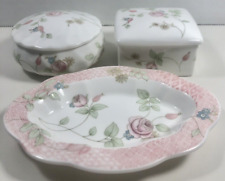 Wedgwood Rosehip Trinket Boxes and Tray- Set of Three Beauties picture