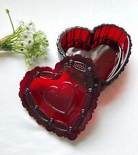 The 1876 Cape Cod Collection Heart Trinket Box picture