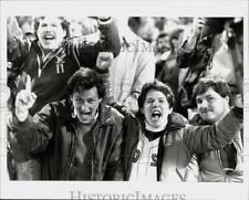 1986 Press Photo Jubilant fans celebrate Red Sox's American League victory picture