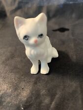 Vintage Tiny Miniature White Kitty Cat Kitten Sitting picture