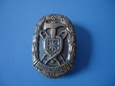 Vintage Germany  bronze tourist big badge picture