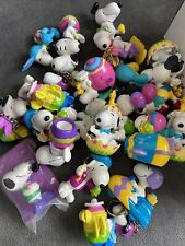Whitmans Snoopy Pvc Figurines Easter Theme #1 25 Figures picture