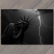 POSTCARD Statue of Liberty Expresses Headache Disgust Crying Weeping America USA picture