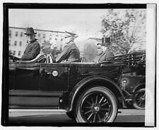 Photo:King Albert & Secty. Lansing picture