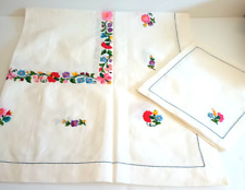 Vintage Hungarian Kalocsa Embroidered Matyo Tablecloth with 4 Napkins Floral picture