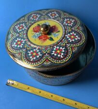Vintage Daher Round Floral Embossed Mosaic Tin W/knob Made In England 6.5”  Rose picture