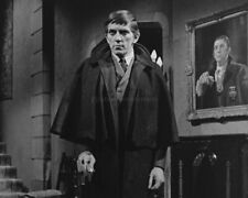8x10 Dark Shadows GLOSSY PHOTO photograph picture barnabus collins jonathan frid picture