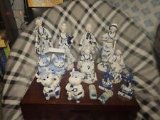 blue and white ceramic figurines Collection picture