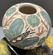 Mata Ortiz Pottery Sgraffito Carved Butterfly Foliage Seed Pot Eliazar Quintana picture