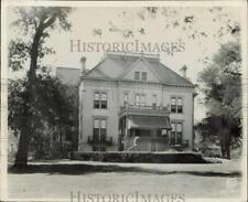1940 Press Photo Front view of the Governor's mansion in Springfield, Illinois picture
